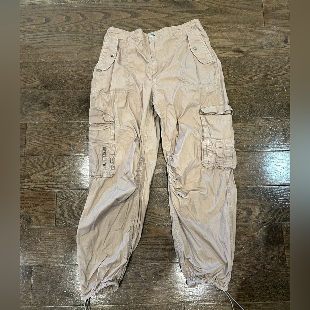 Abercrombie & Fitch Cargo Pants